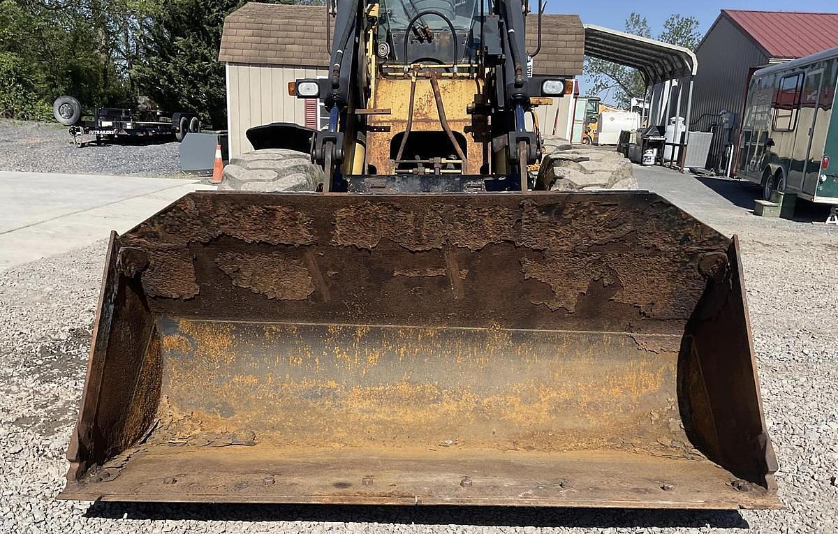 Used 2002 Caterpillar IT28G Wheel Loader
