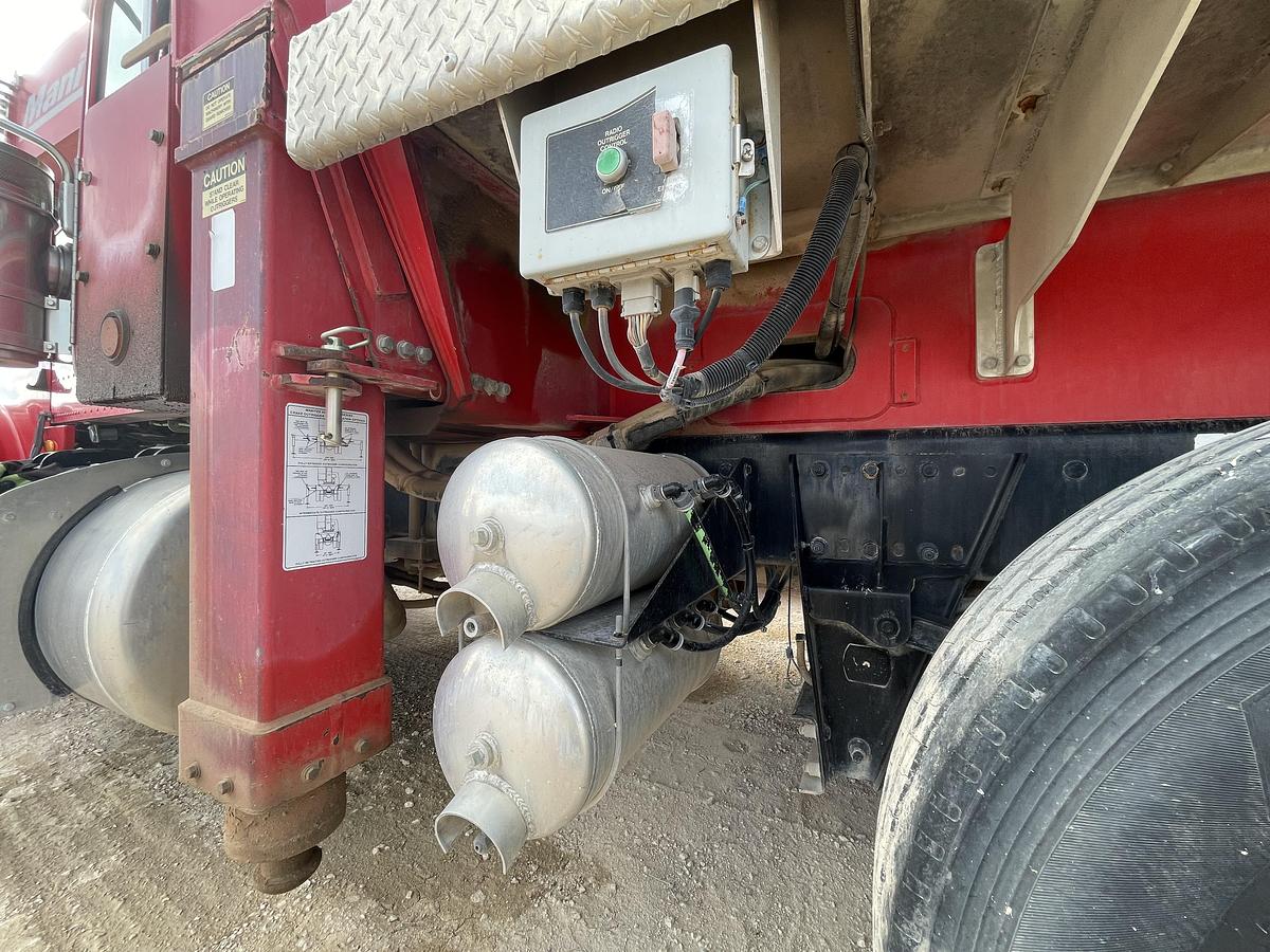 Used 2013 Peterbilt 367 Boom Truck Crane