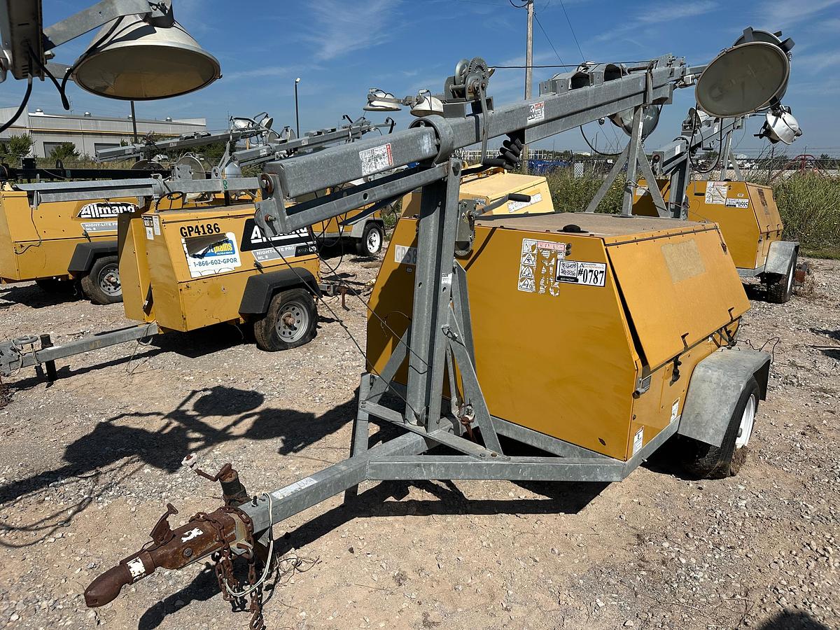 Used Warren Power Systems 8KW Light Plant