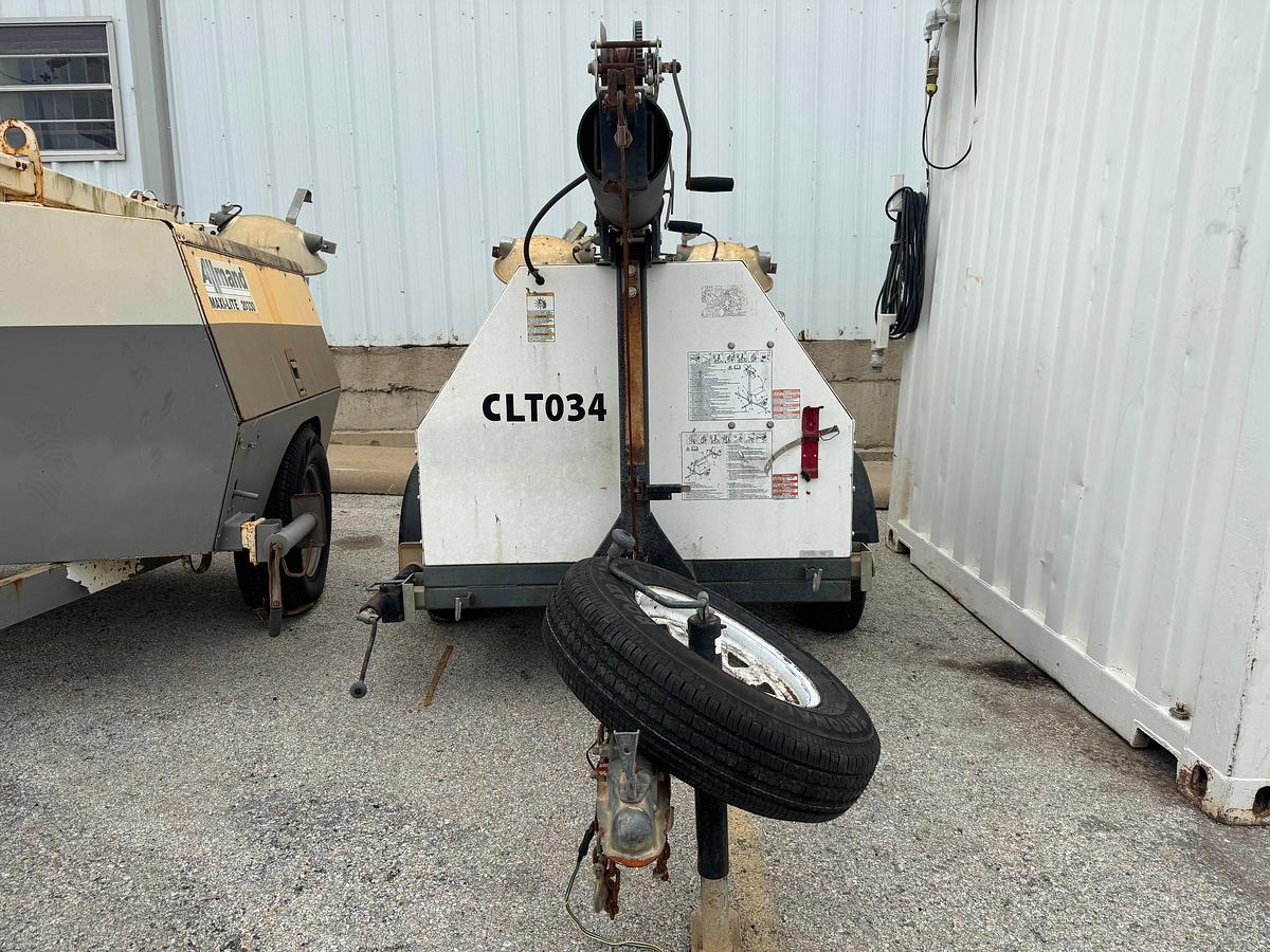 Used Magnum Light Tower