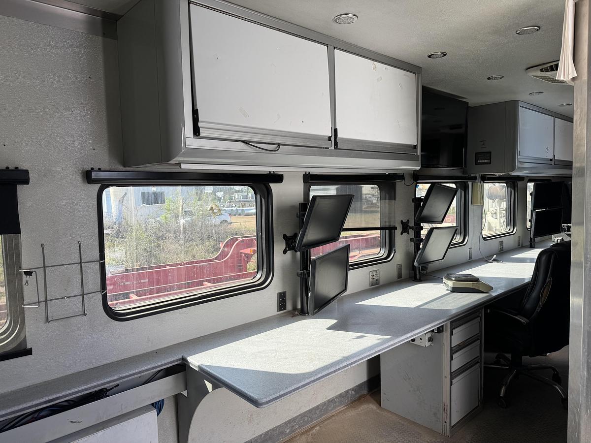 Used 2015 Stewart & Stevenson ET-33 EXP Frac Data Van