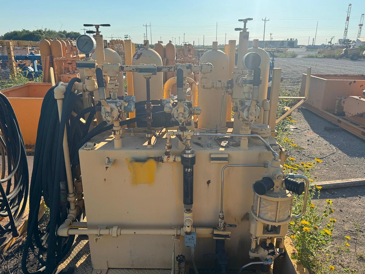 Used 3-Station Accumulator - BOP Stump - Triplex Pump - Honda Gas Motor