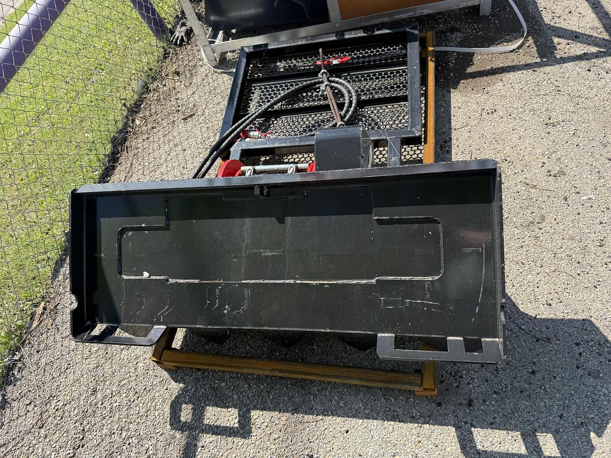 Used 2026 GIYI GY-LW45 Winch Skid Steer Attachment (UNUSED)