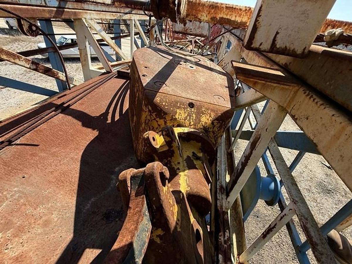 Used 2007 Moor Rig XJ60 DD 104'-200K Well Service Workover Rig