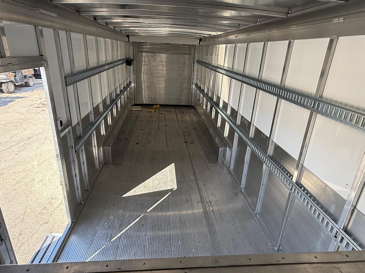 Used 2024 Sundowner Work Horse 28GN Trailer