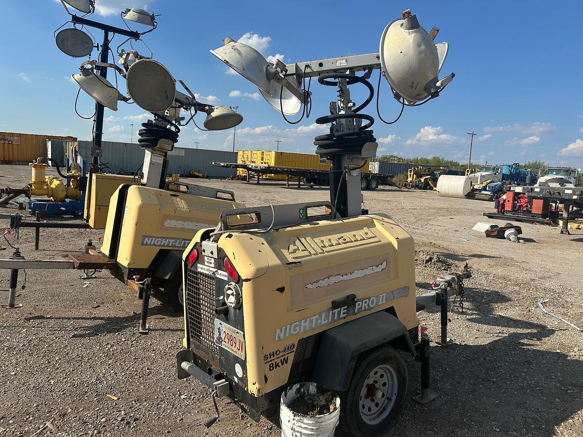 Used Allmand Night-Lite 2 8KW Light Plant with CAT Engine