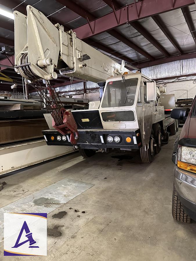Used 1973 P&H T250 - 80' Boom, 25' Jib