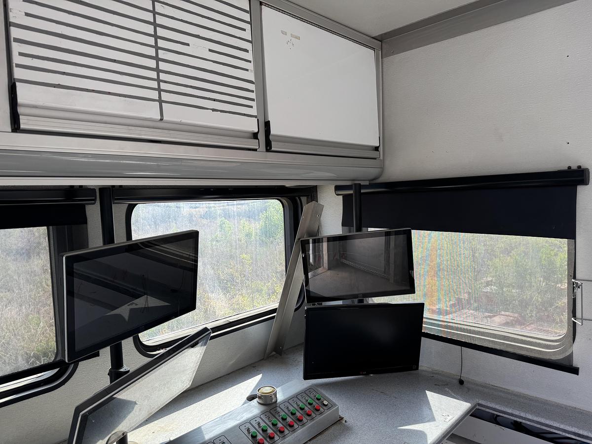 Used 2015 Stewart & Stevenson ET-33 EXP Frac Data Van