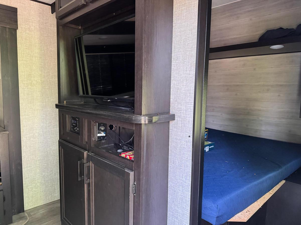 Used 2022 Jayco Jay Flight Travel Trailer