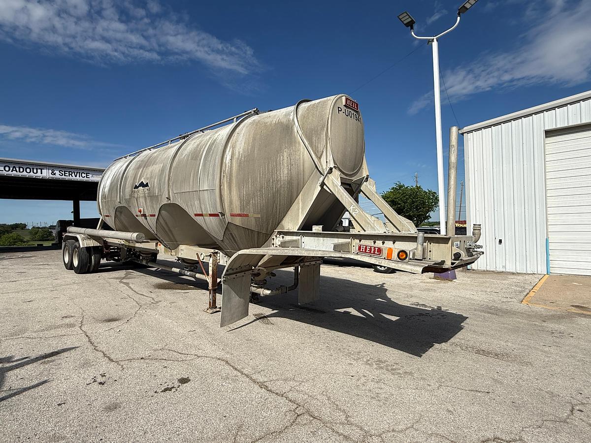 Used 1991 Heil Pneumatic Bulk Trailer