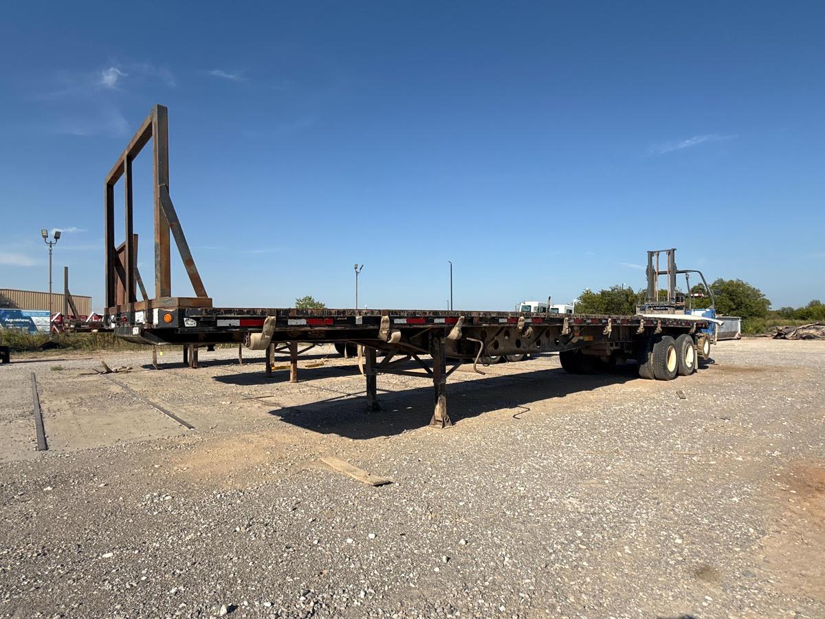 Used 2011 Bright Coop Flatbed Trailer with a Princeton PB80 2011 Piggy Back