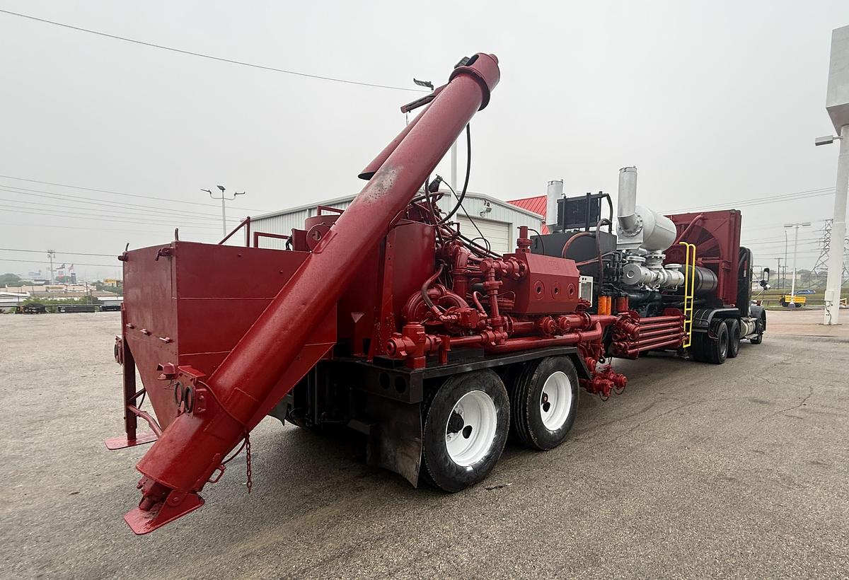 Used Blender with SPM 2250 HP Triplex Pump, Detroit 16V Engine & Allison Transmission