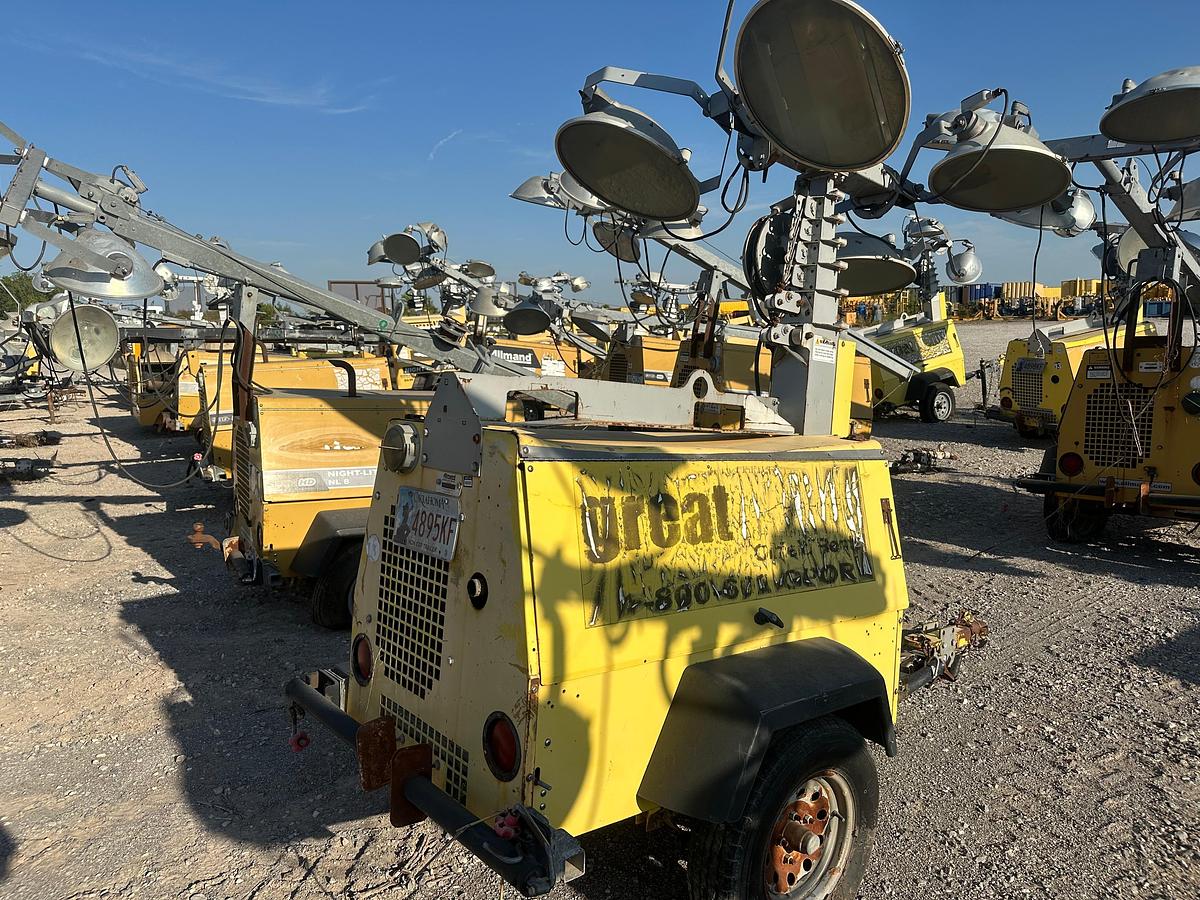 Used Allmand Night-Lite Pro-v 8kw Light Plant with Cat Engine Inoperable