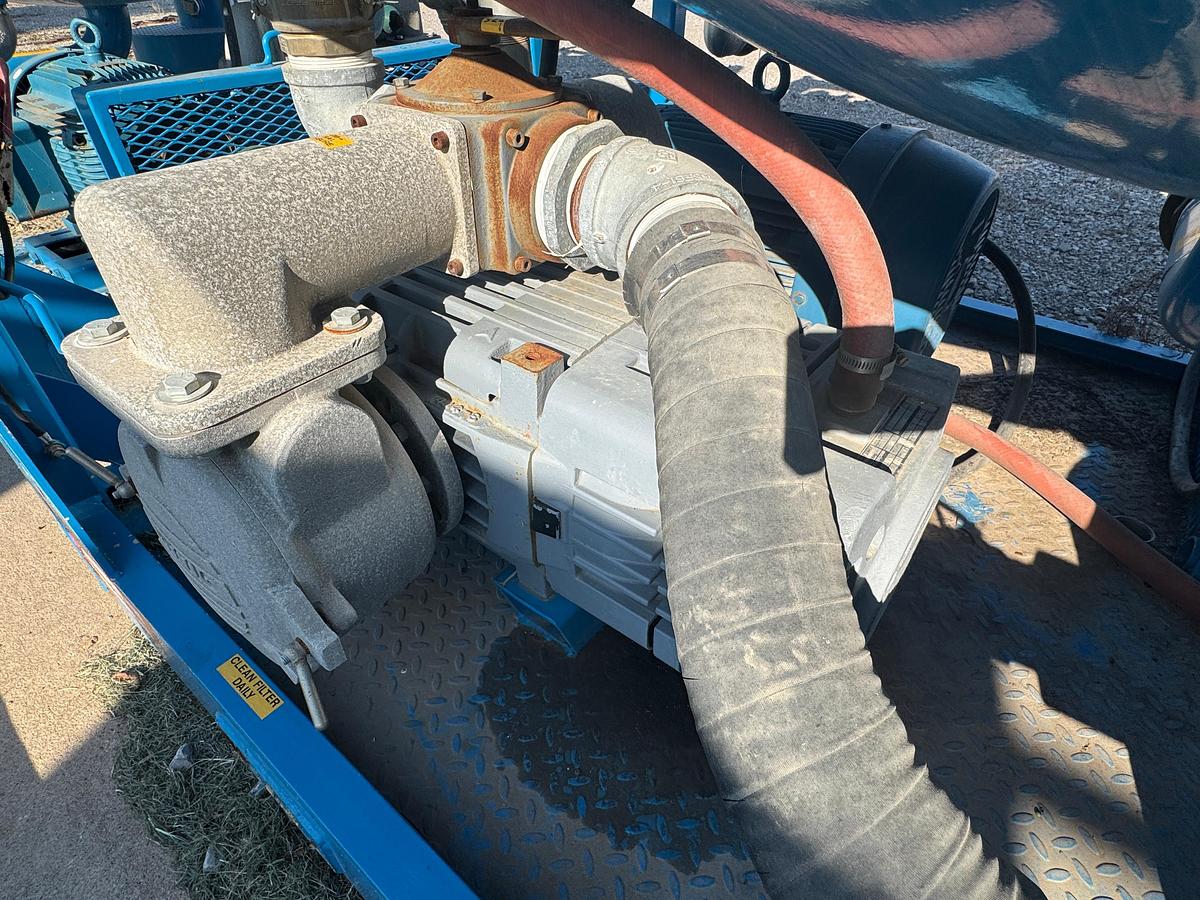 Used Triton / Great Plains Vacuum Tank System