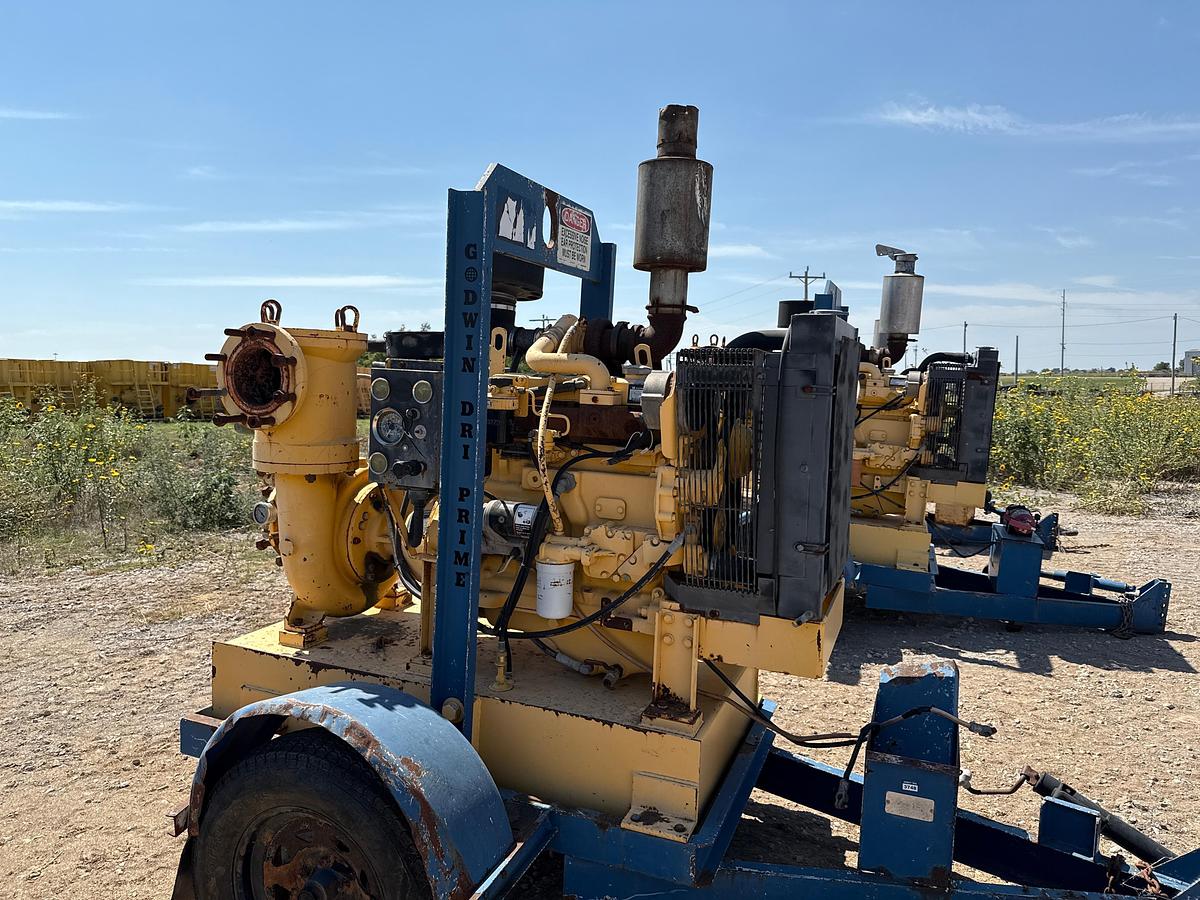 Used Godwin Transfer pump With a John Deere 4.5L Diesel