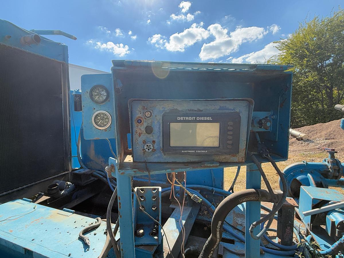 Used OPI 1000 Triplex Pump w/ Detroit Series 2000 Diesel Engine