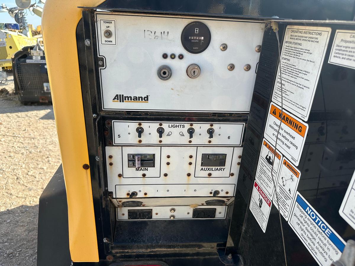 Used Allmand Maxi-Lite 2 20kw Light Plant with Isuzu Engine Inoperable.