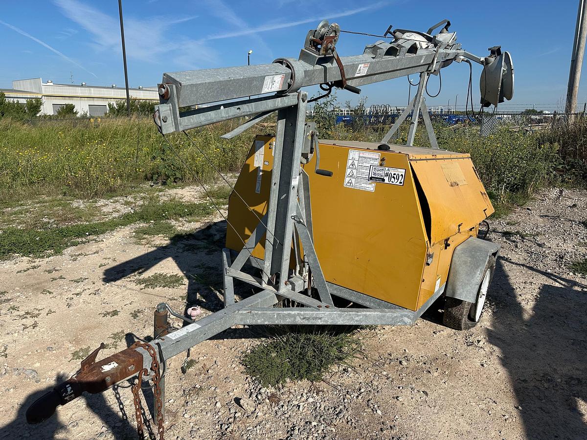 Used Warrner Power Systems Light Plant, Inoperable, Bad Tires, Cat Engine