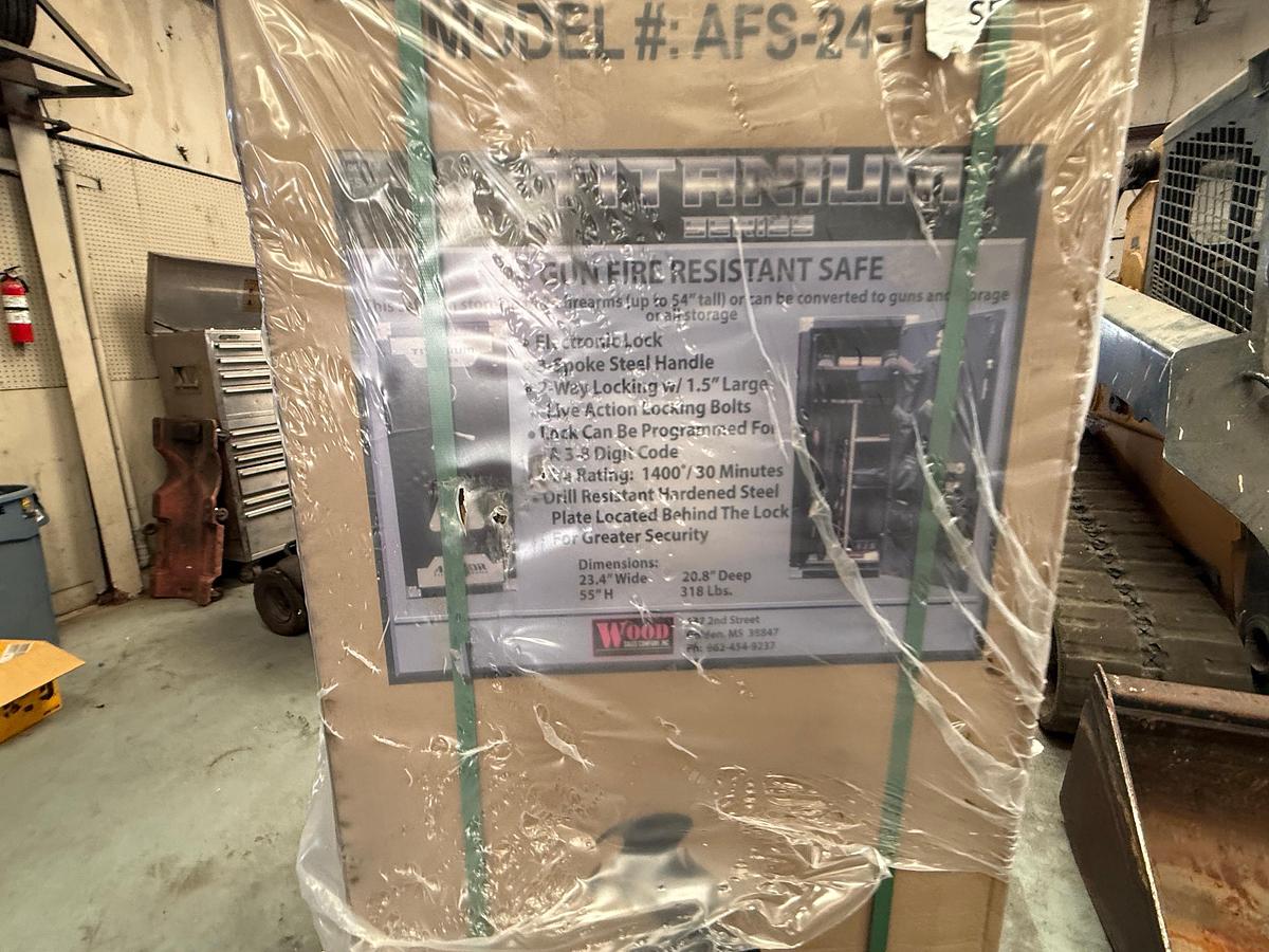 Used Armor Freedom Series 24 Gun Safe