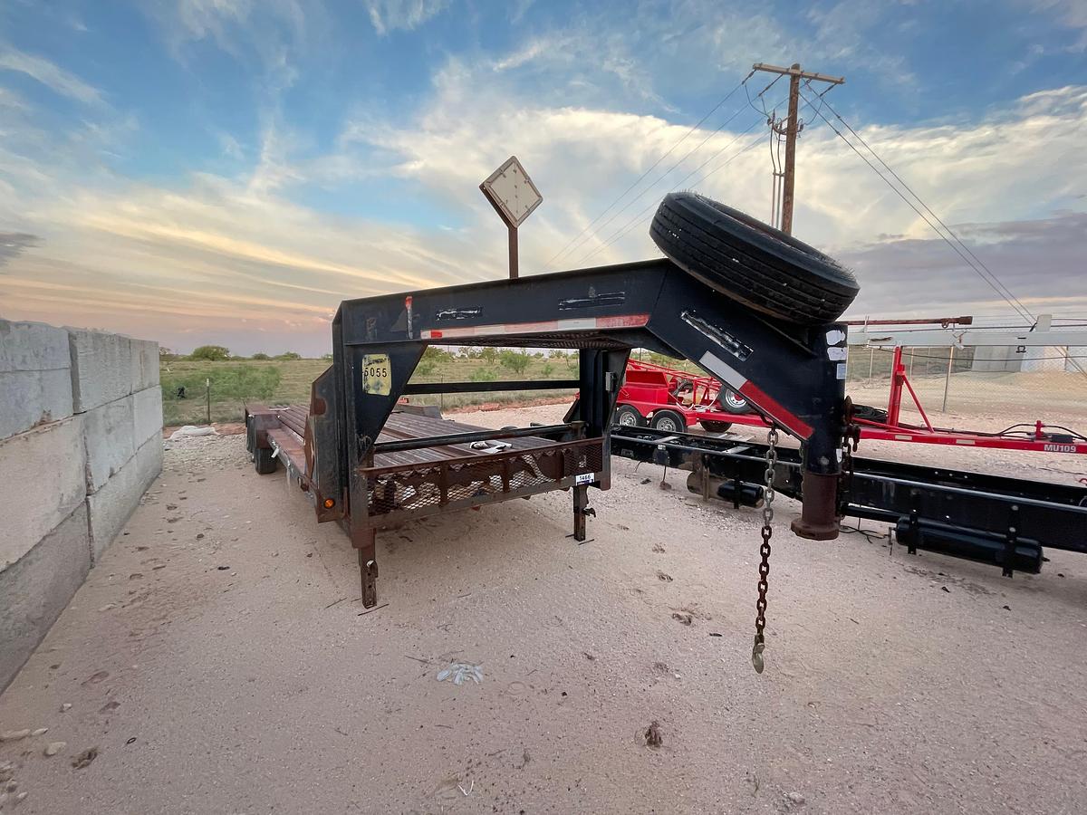 Used 2013 Bruder Gooseneck Equipment Trailer