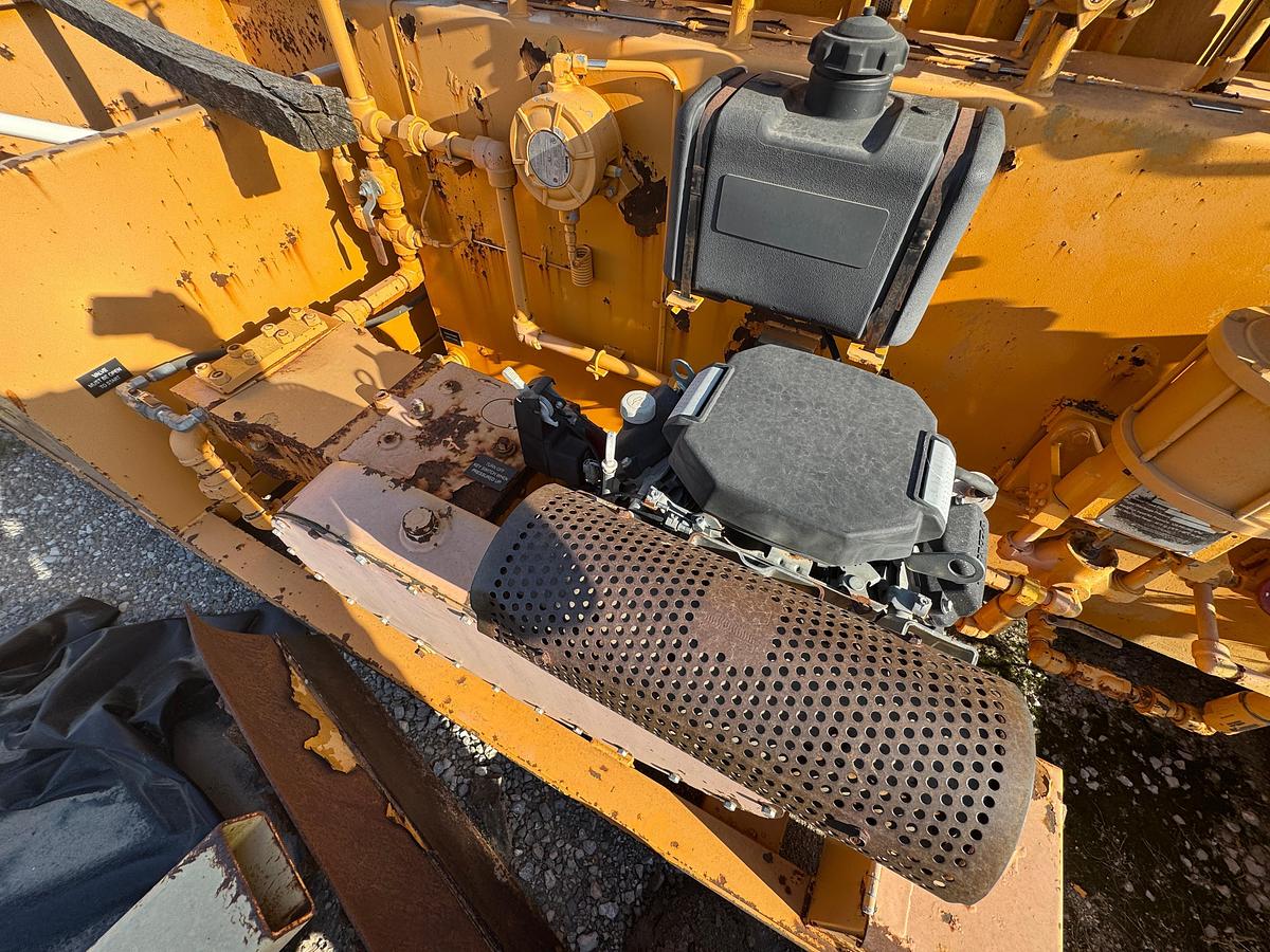 Used 2011 Advanced Pressure 6-Station 120-Gallon Accumulator - BEAR Triplex Pump - Honda Gas Engine