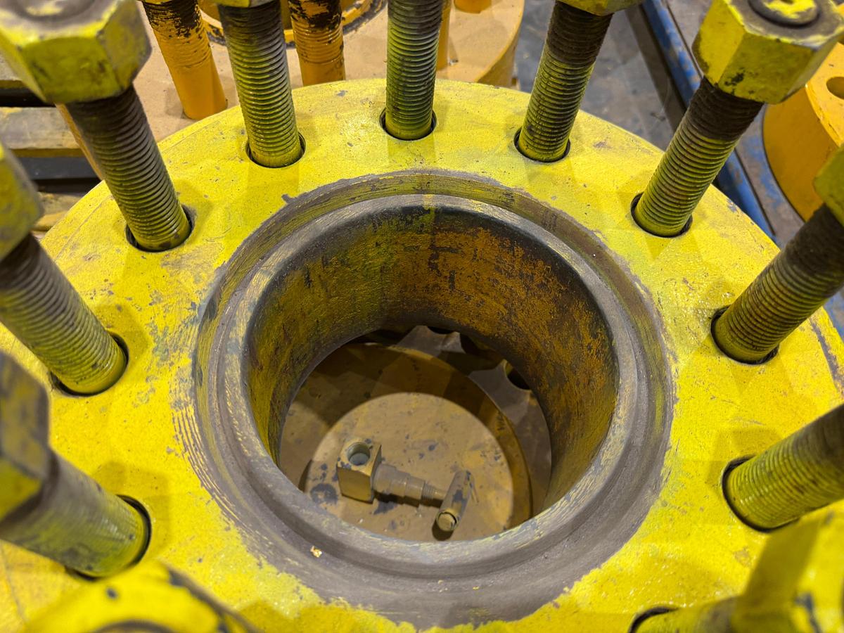 Used 7-5m x 7-10m DSA Adapter