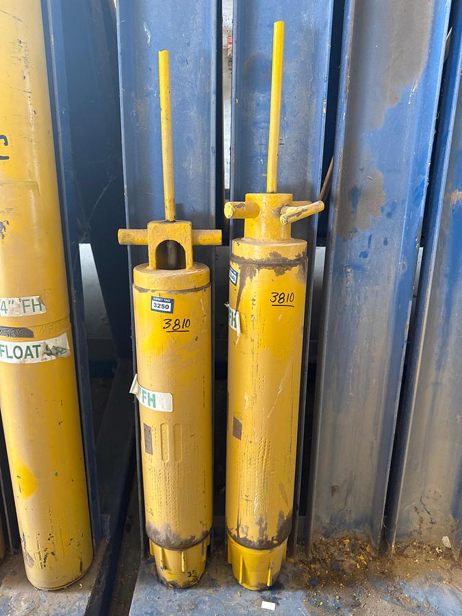 Used (5) Hydraulic Cylinders / Actuators  4'' FH Connection