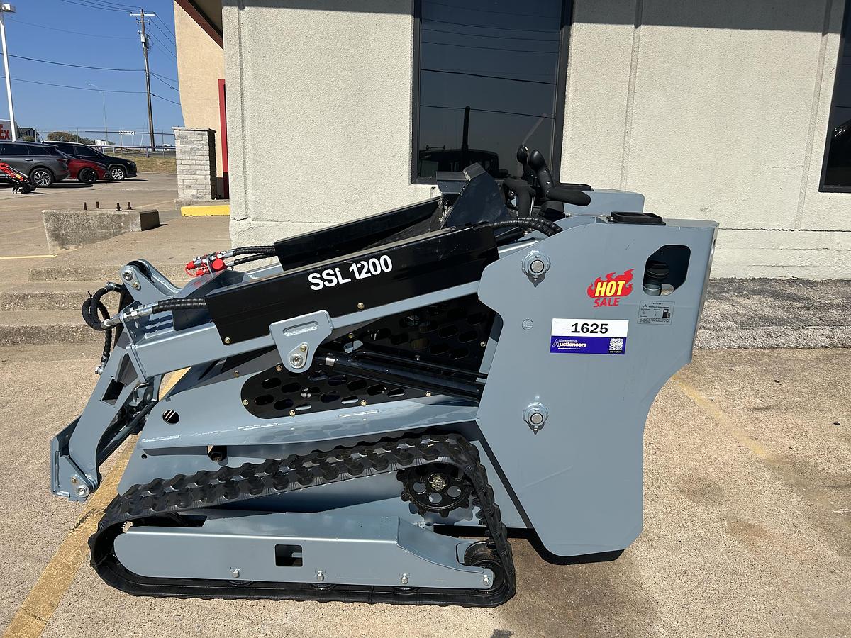 Used 2026 Sdlanch SSL1200 Skid Steer - BRAND NEW!