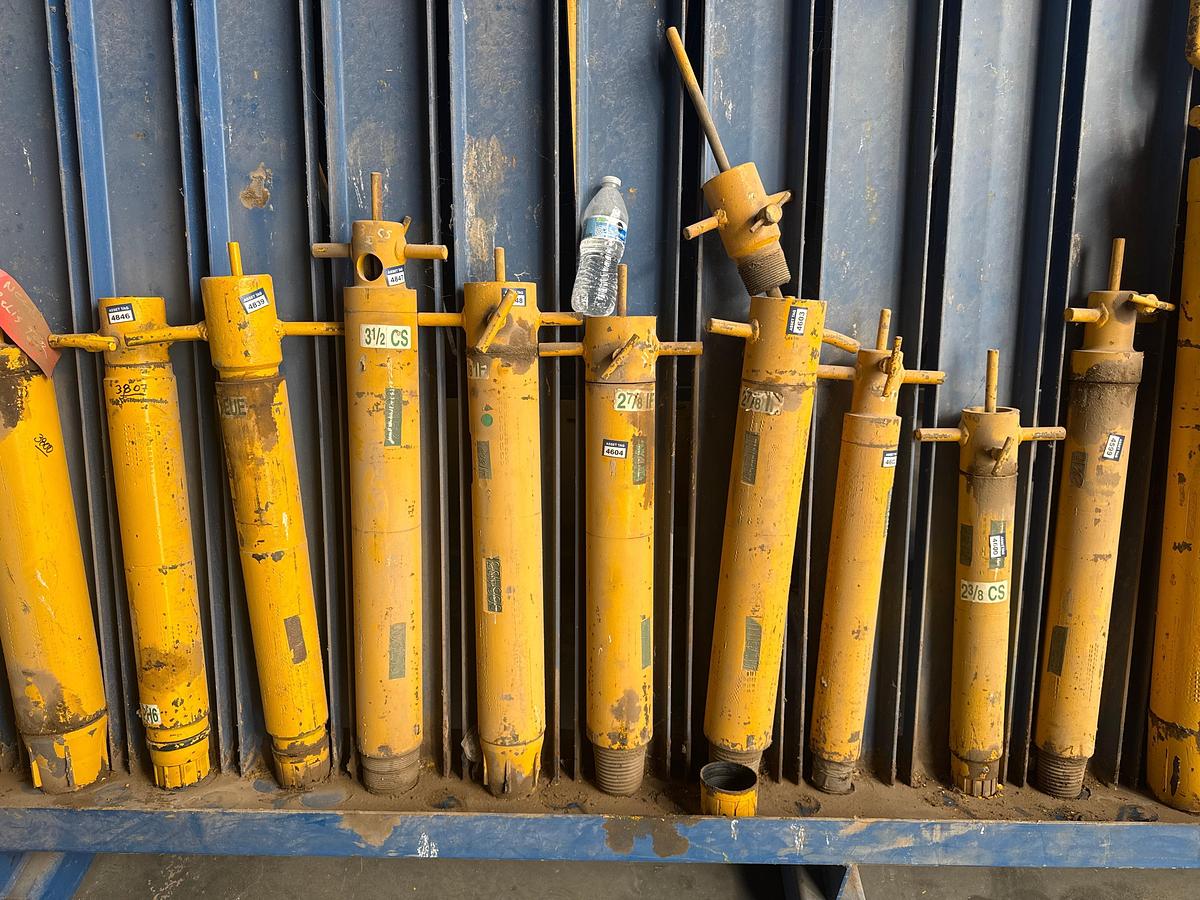 Used (9) Hydraulic Cylinders / Actuators - Connections listed below