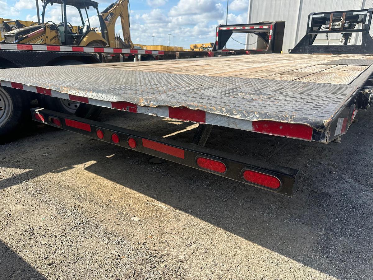 Used 2024 PJ Trailer MGF 26' Deck with Tilt Deck and Smitty Bilt 17,500 lb Winch