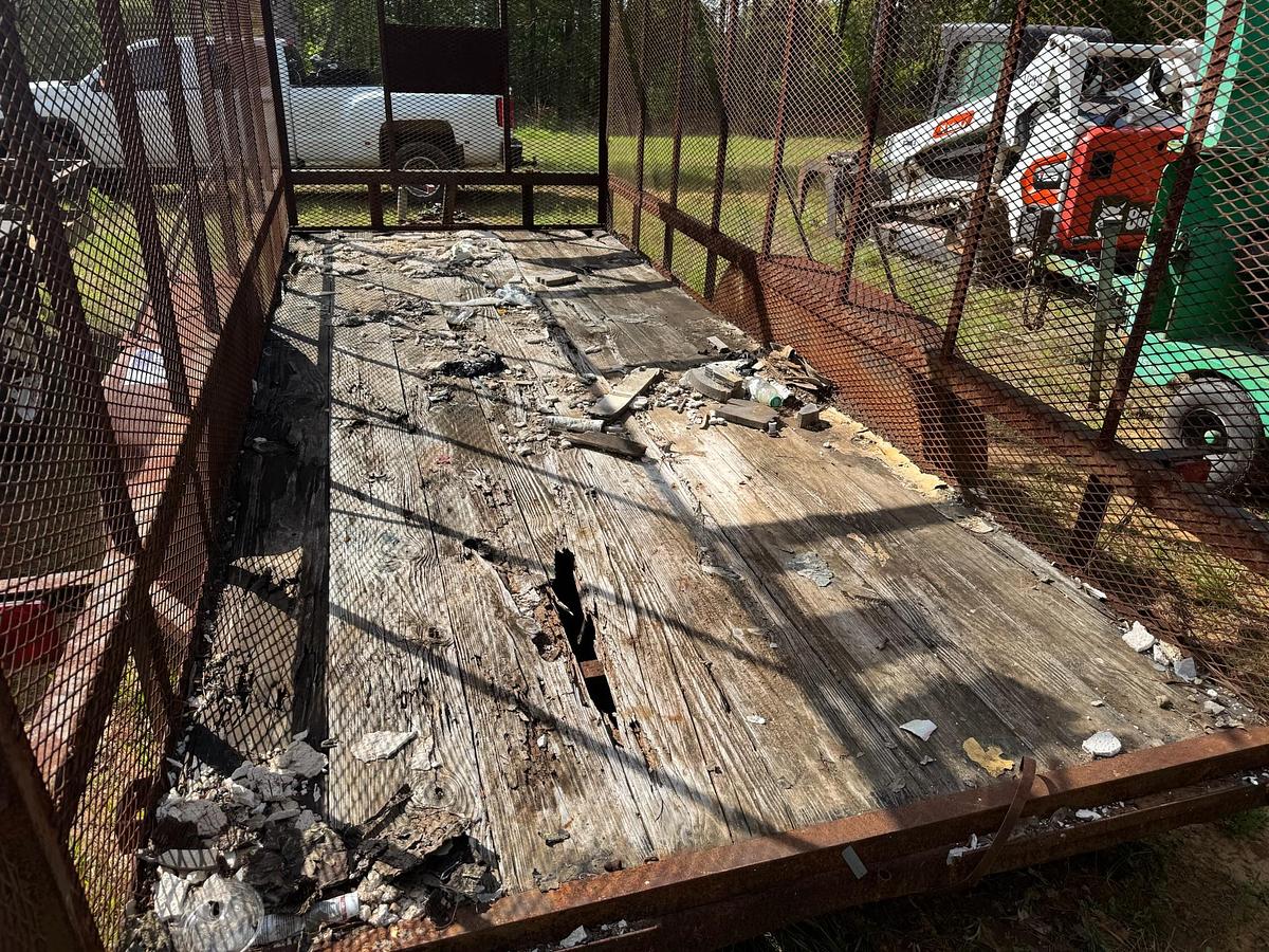 Used 2002 Trash Trailer