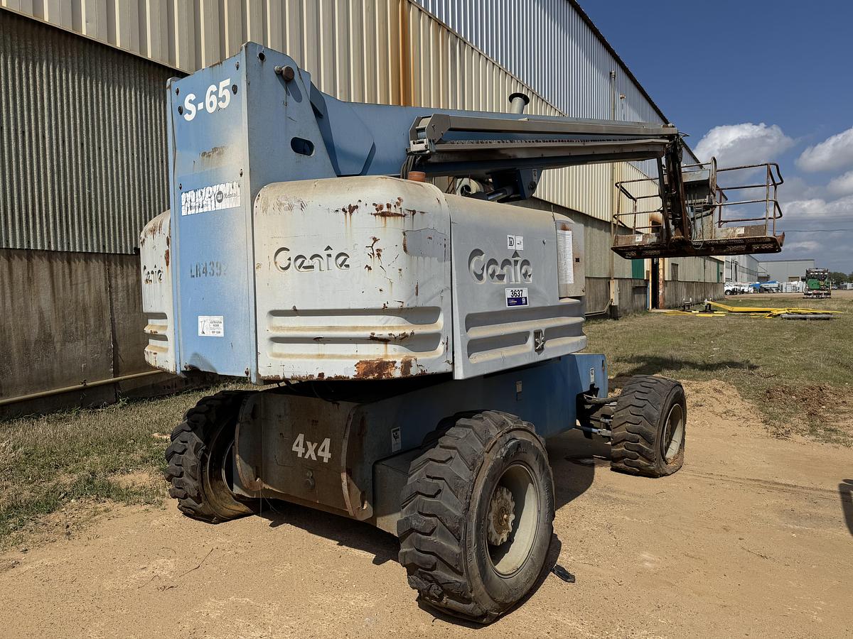 Used 2002 Genie S-65 4x4 Telescopic Boom Lift