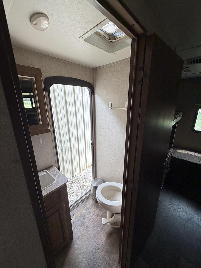 Used 2018 Longhorn Crossroads Bumper Pull Travel Trailer Bunkhouse