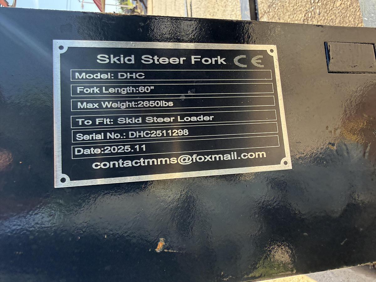 Used 2026 CAPTOK CK-DHC 60in Forks Skid Steer Attachment (UNUSED)