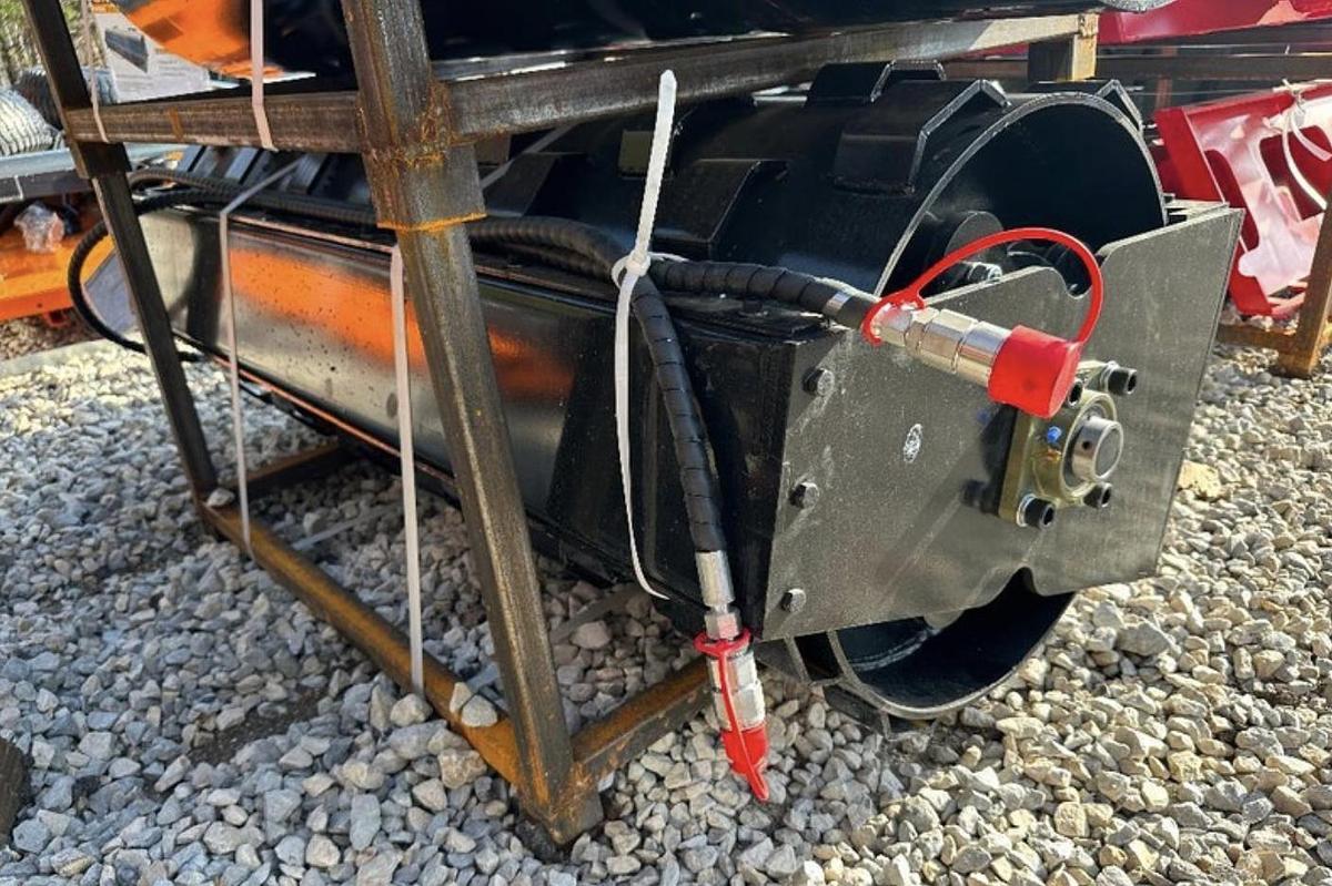 Used 2026 GIYI GY-CW59 Compactor Wheel Skid Steer Attachment (UNUSED)
