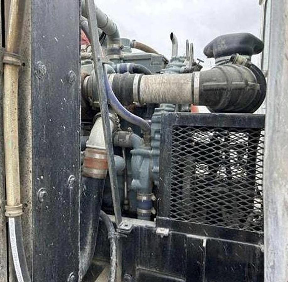 Used 2005 MACK CV513 CEMENT SPM TRIPLEX PUMP TRUCK