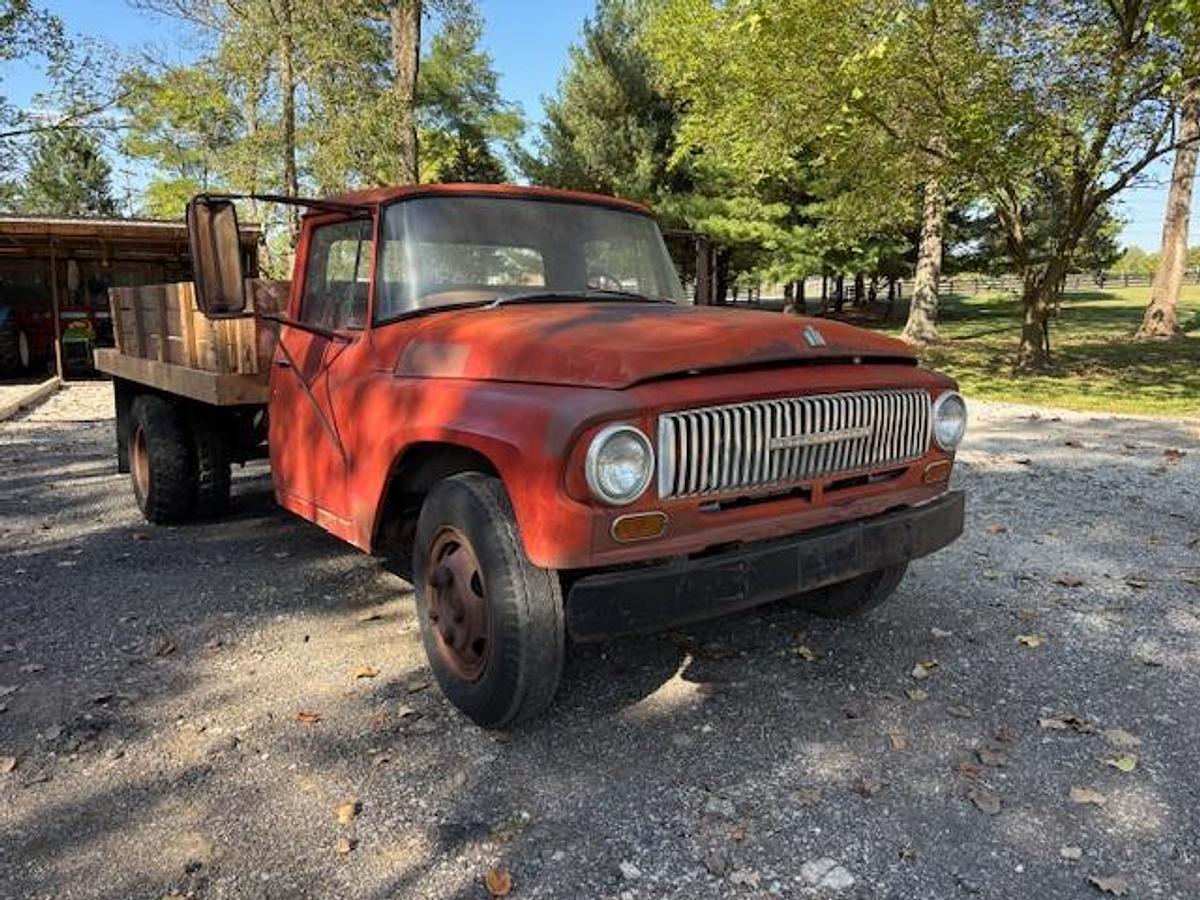 Used 1965 International D1500