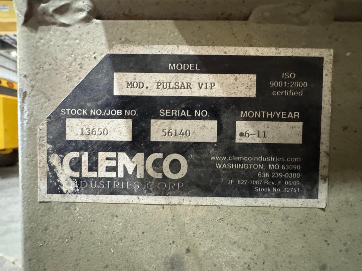 Used Clemco Sandblasting Cabinet