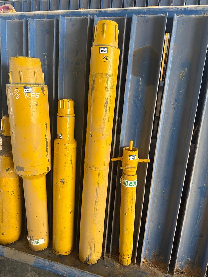 Used (9) Crossover Sub 3 1/2'' IF to 4'' FH