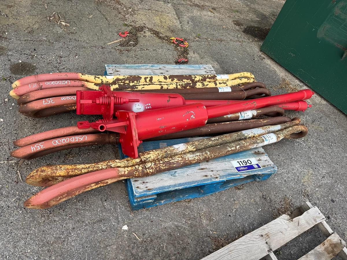 Used (2) Hydraulic Cylinders, (8) Elevator Links