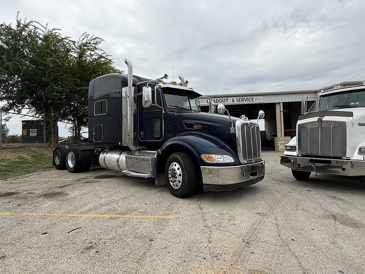 Used 2012 Peterbilt 386 Truck - Paccar Diesel Engine - Eaton Fuller 13-Speed Transmission - NICE!