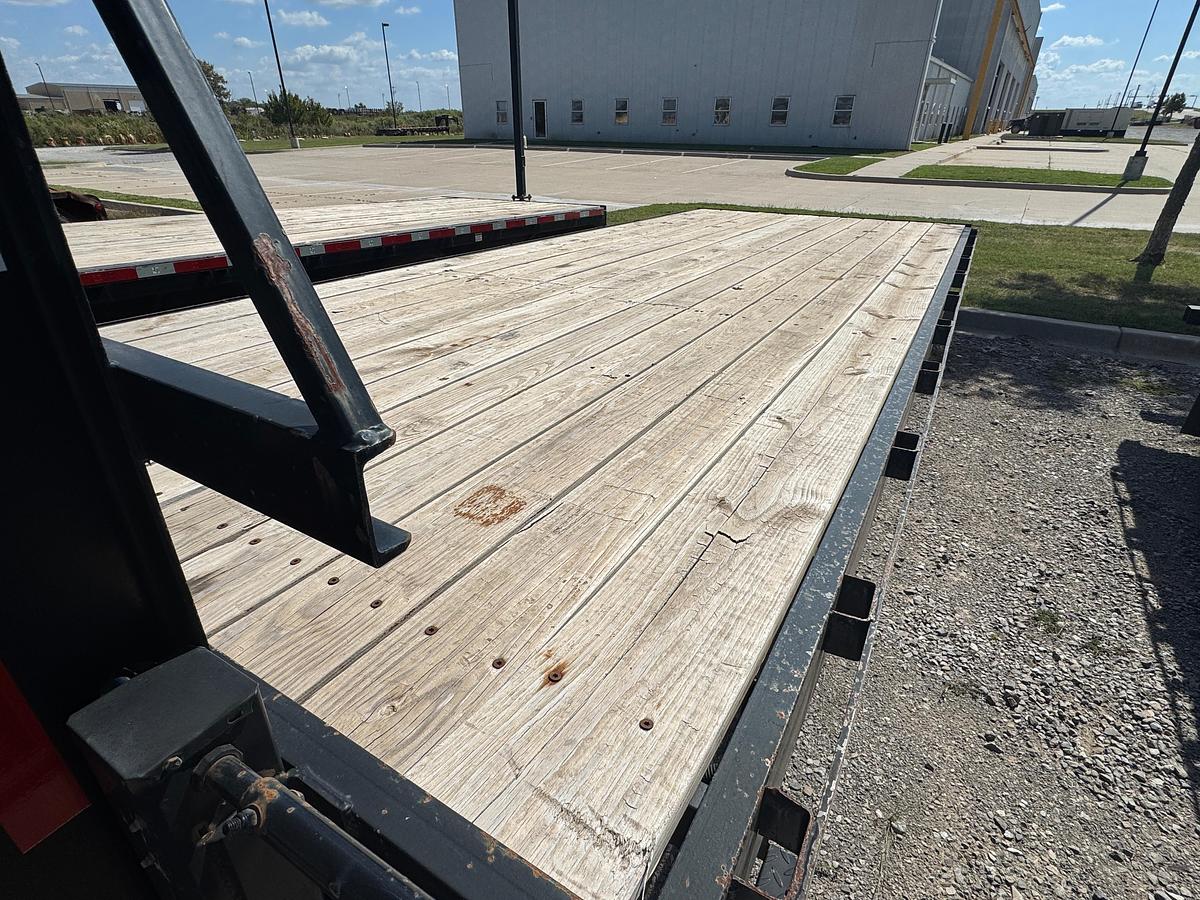 Used 2018 Texas Pride 20 Gooseneck Flatbed Trailer 14,000 lb GVWR