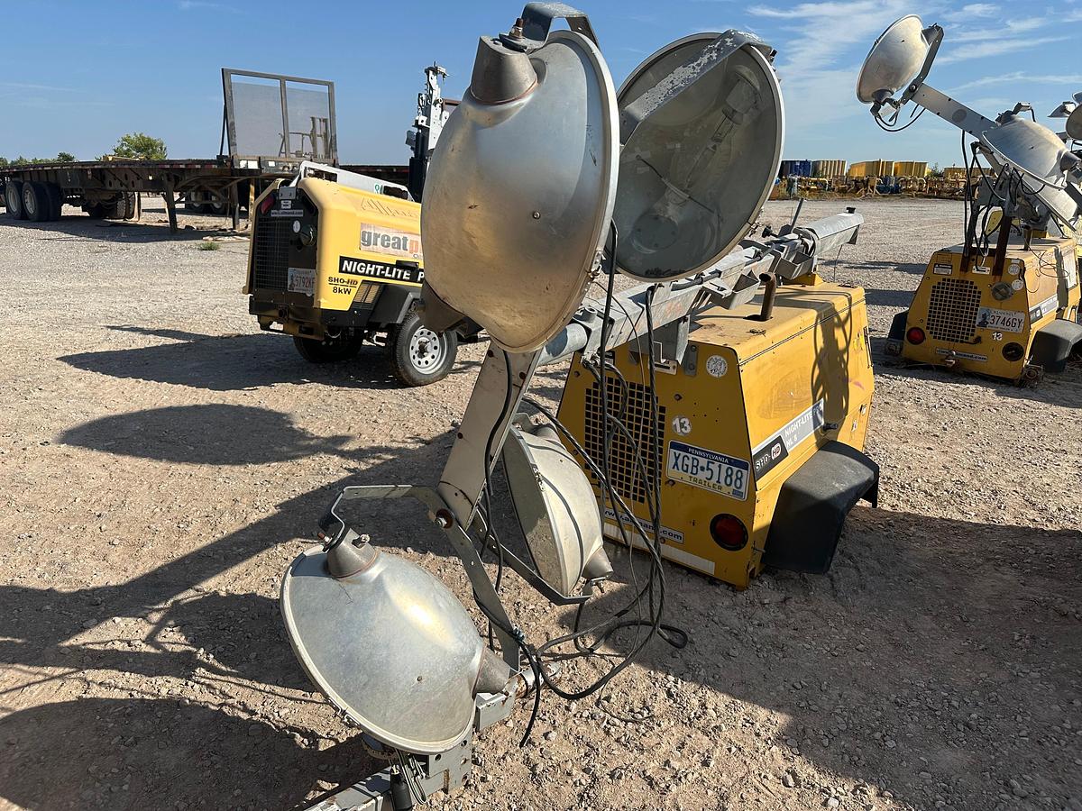 Used Allmand NightProNL8 8KW Light Plant with CAT Engine