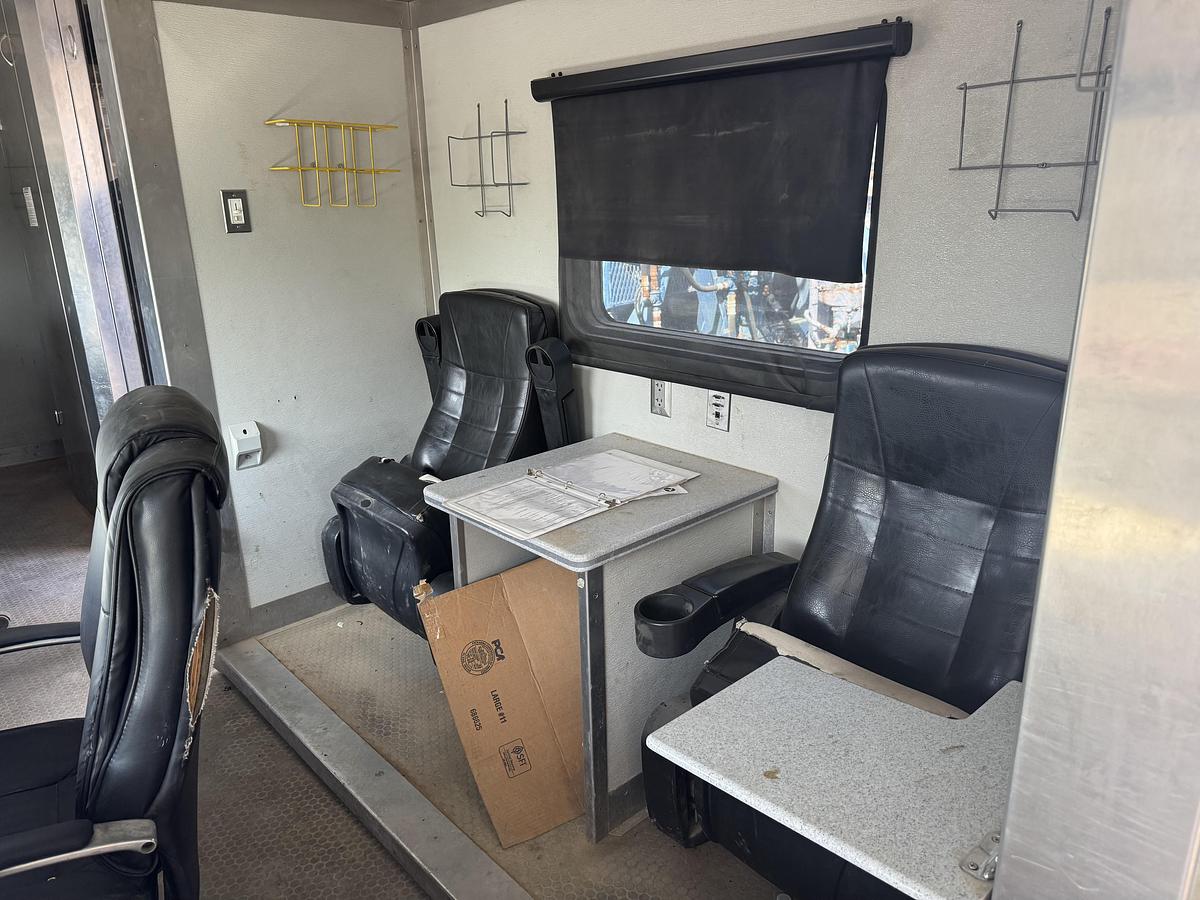 Used 2015 Stewart & Stevenson ET-33 EXP Frac Data Van