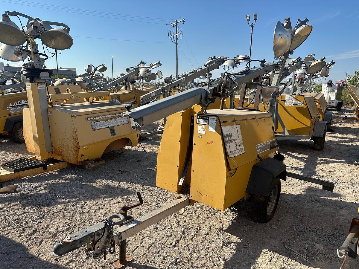 Used Allmand Nightpro Nl8 8kw Light Plant with Cat Engine Inoperable.