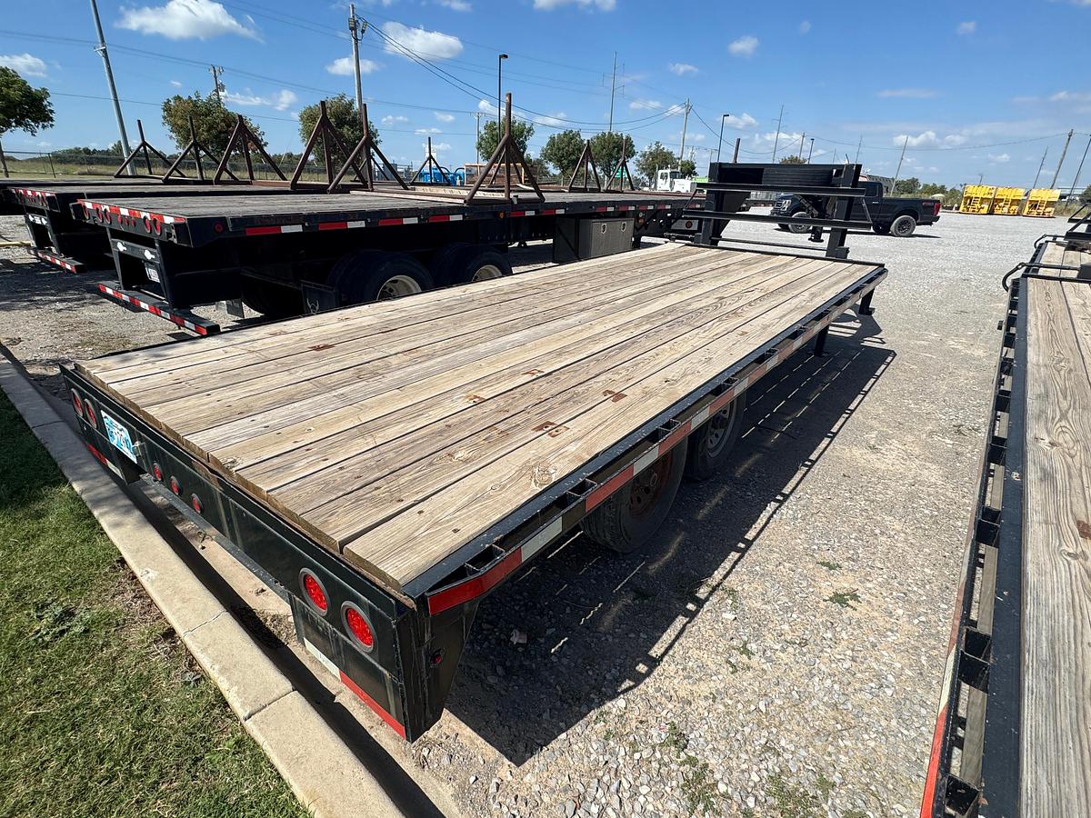 Used 2018 Texas Pride 20 Gooseneck Flatbed Trailer 14,000 lb GVWR