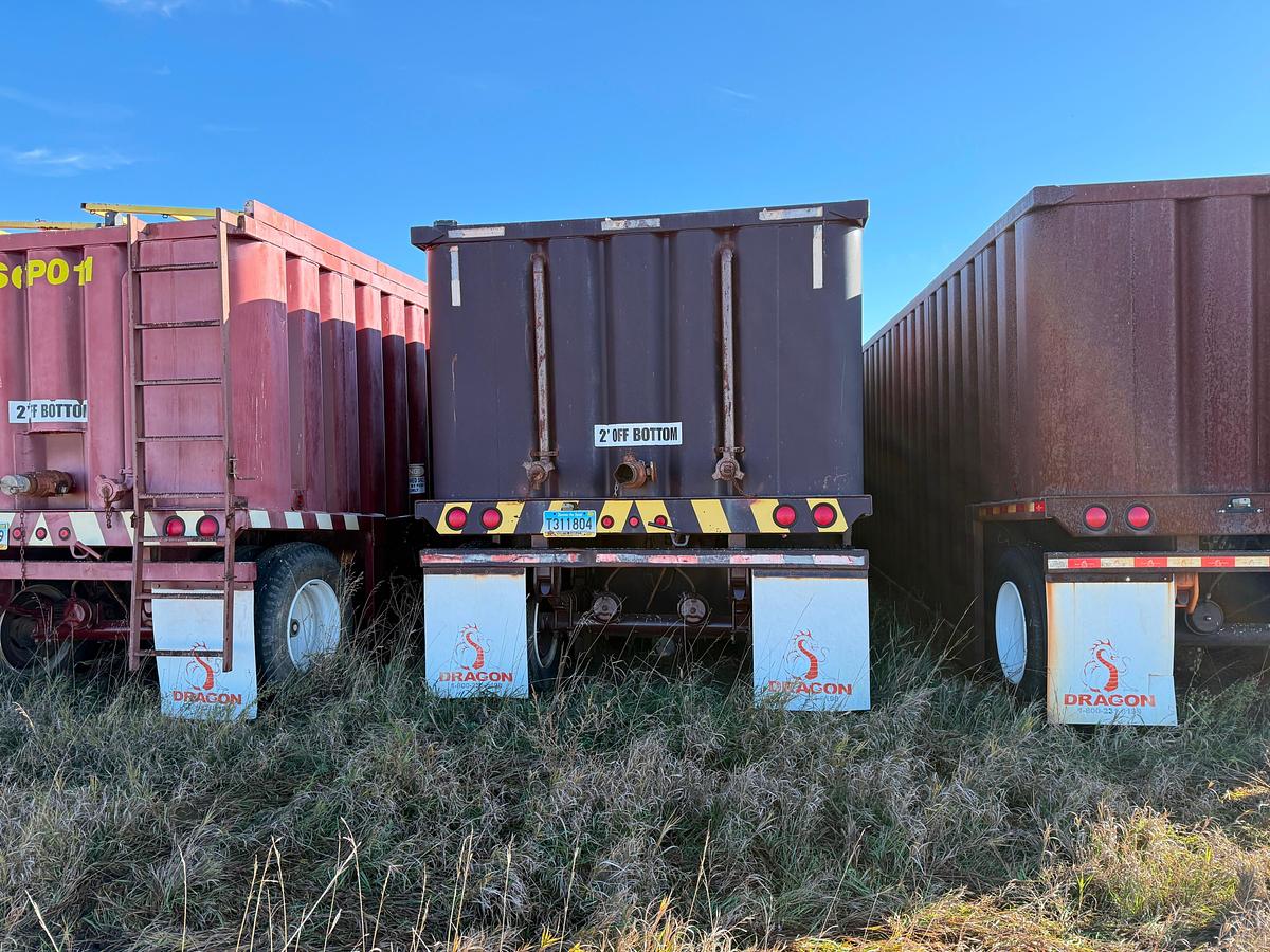 Used 440 BBLS Trailer Mounted Open Top Frac