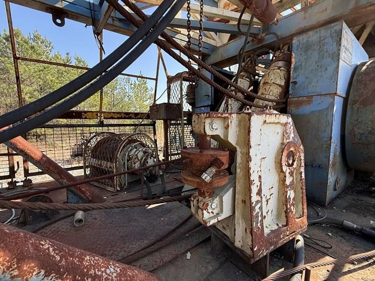 Used 2007 Moor Rig XJ60 DD 104'-200K Well Service Workover Rig