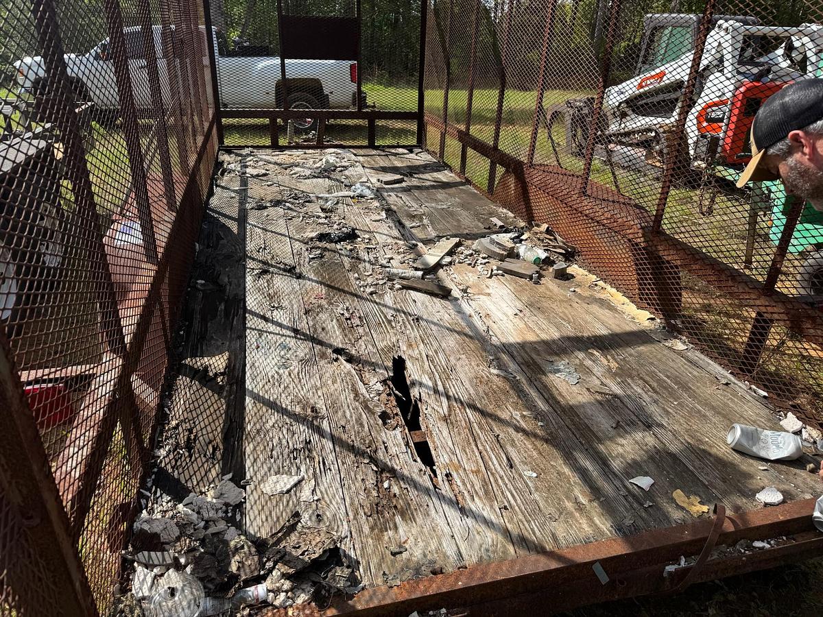 Used 2002 Trash Trailer