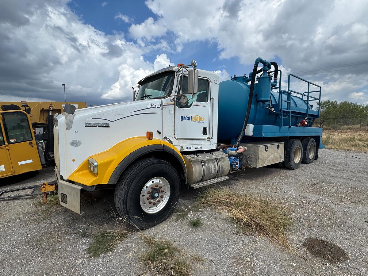 Used 2008 Kenworth T800 Vacuum Truck Cummins ISX-450 Fruitland Pump